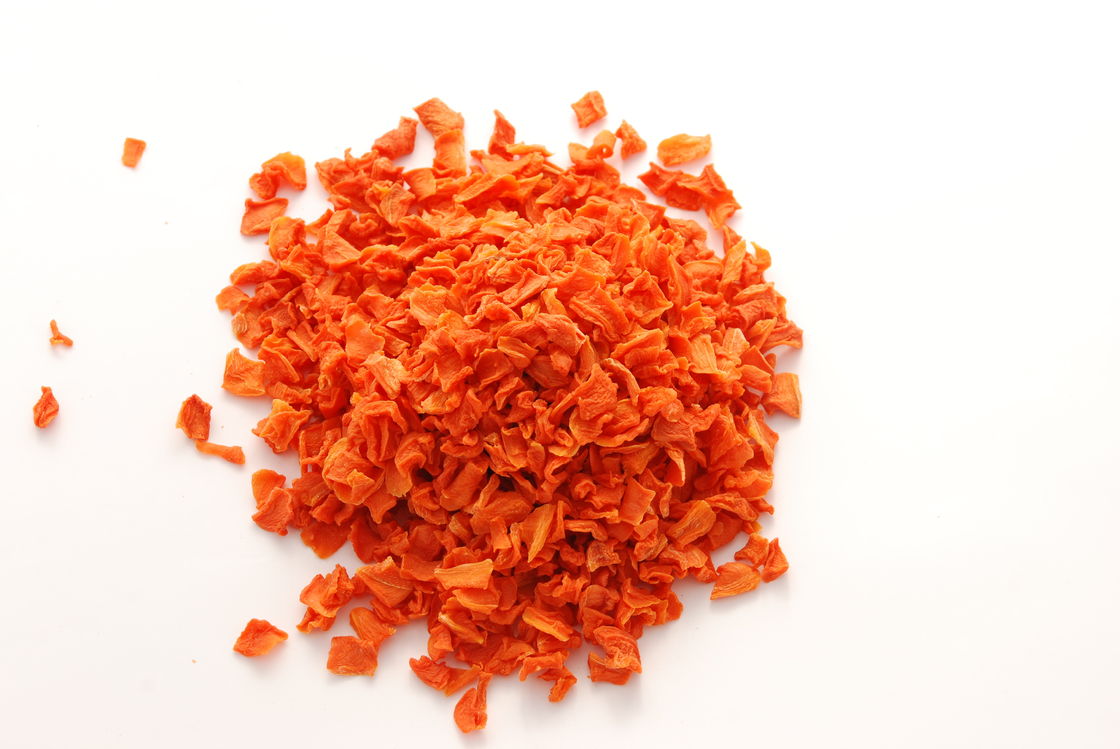 Les puces oranges de légume sec de couleur 5x5mm/ont déshydraté les flocons végétaux