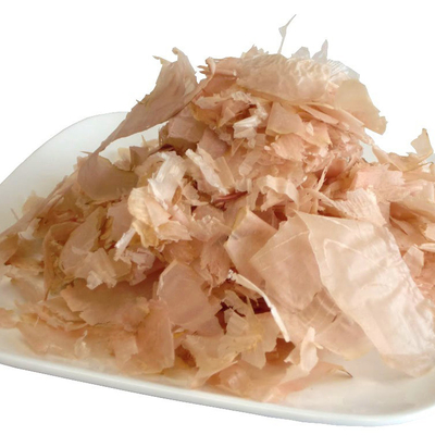 Flocons secs délicieux de bonito de style japonais avec l'emballage sous vide