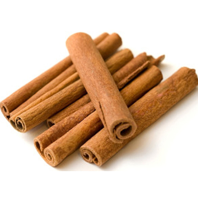 Bâton de cannelle sec sec d'herbes d'épice pour la casse des condiments 8cm de nourriture