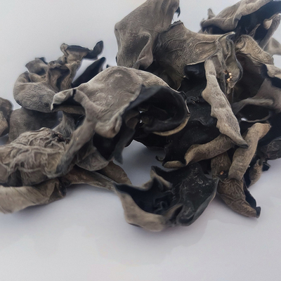L'oreille en bois sèche comestible répandent noir naturel sec sain d'ANNONCE