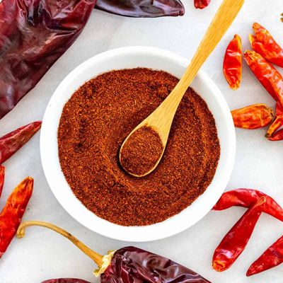 Les épices simples sèchent le poivre de piments rouges saupoudrent l'humidité maximum de 7%