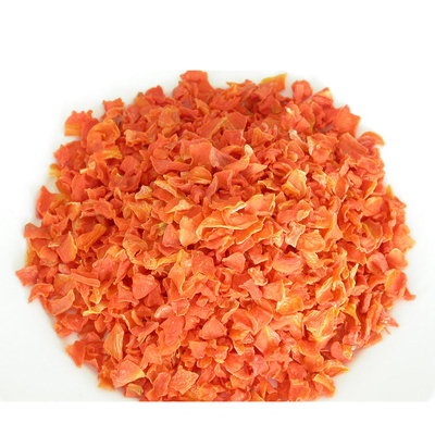 Chips de carotte séchée nutritifs Flocons de carotte déshydratés