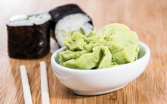 Pure poudre de Wasabi avec une durée de conservation de 24 mois 80-100 Maillage Aucun ingrédient allergène pour le sushi et le sashimi